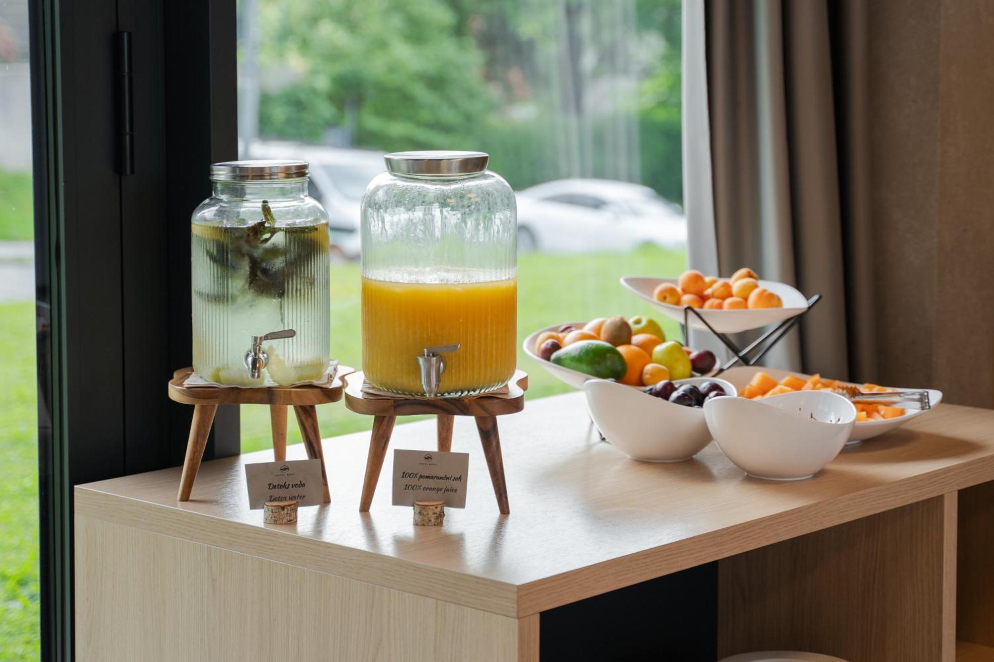 Hotel Soca Bovec Ngoại thất bức ảnh