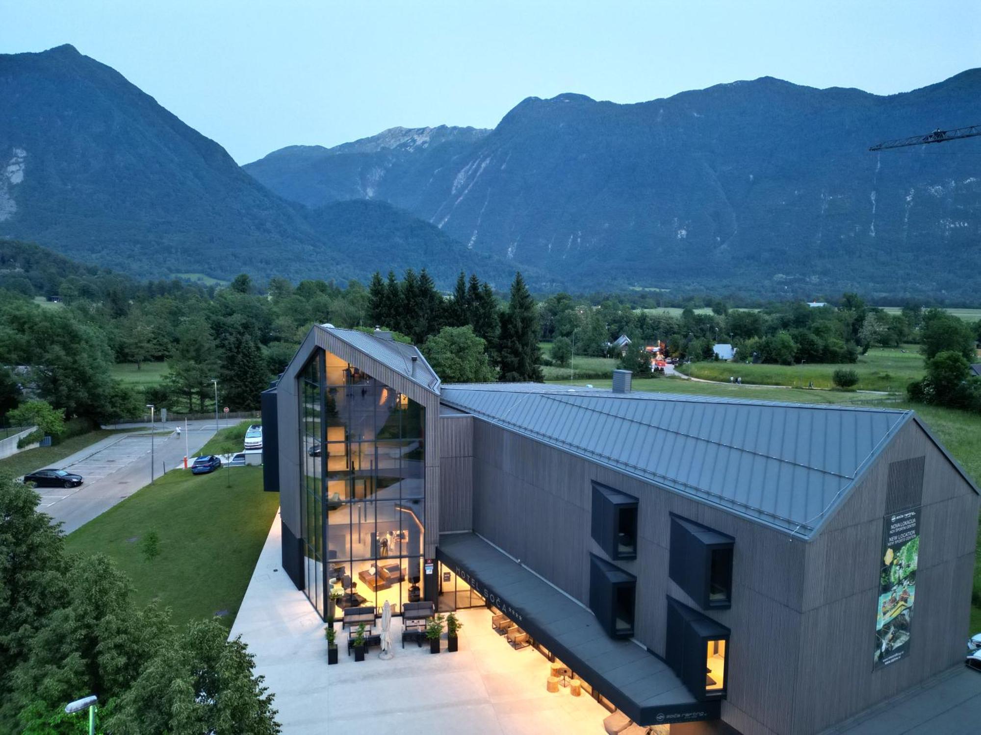 Hotel Soca Bovec Ngoại thất bức ảnh